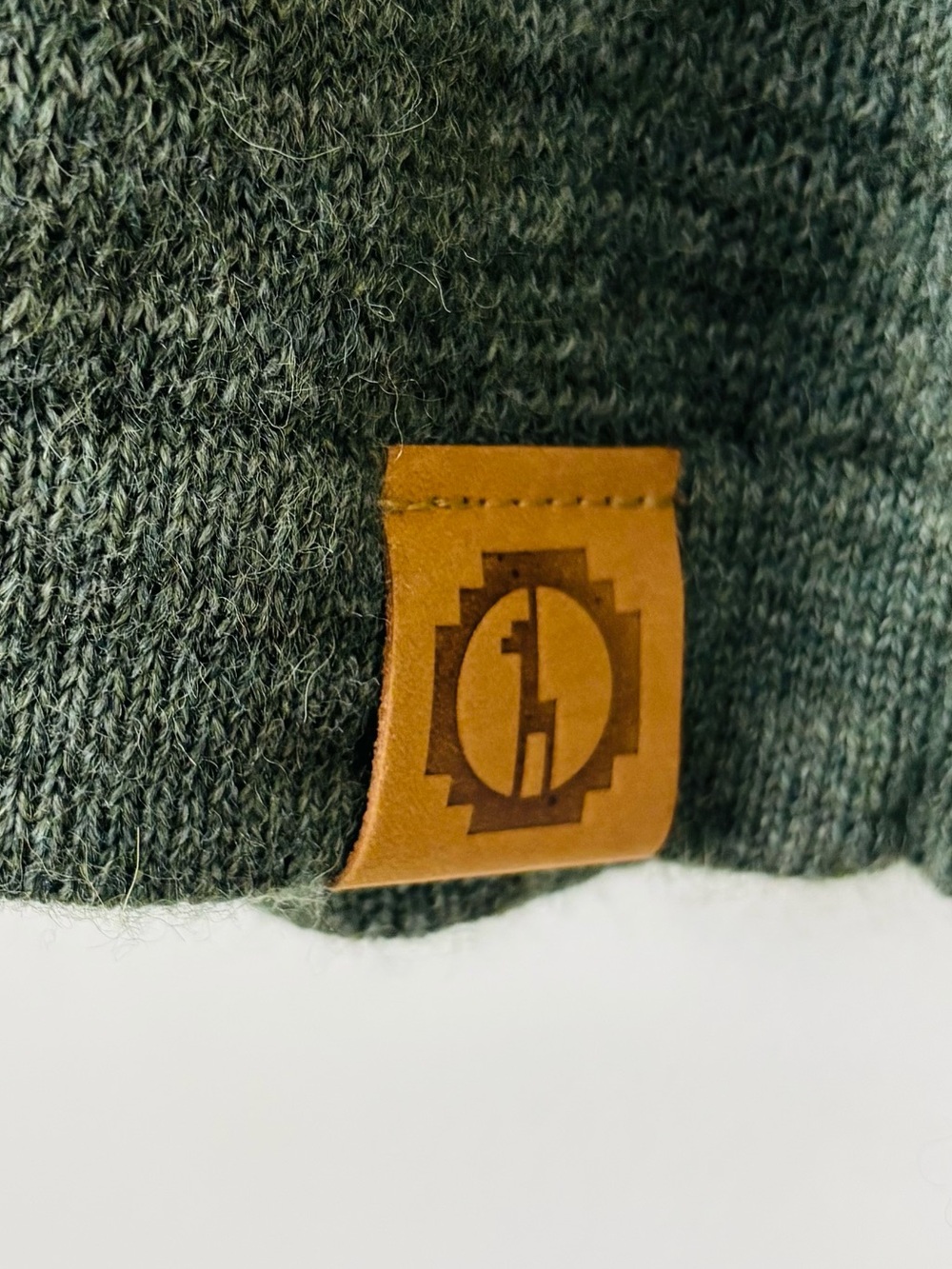 Paka Royal Alpaca blend artisan made signature hoodie in eucalyptus green. L - Picture 3 of 6